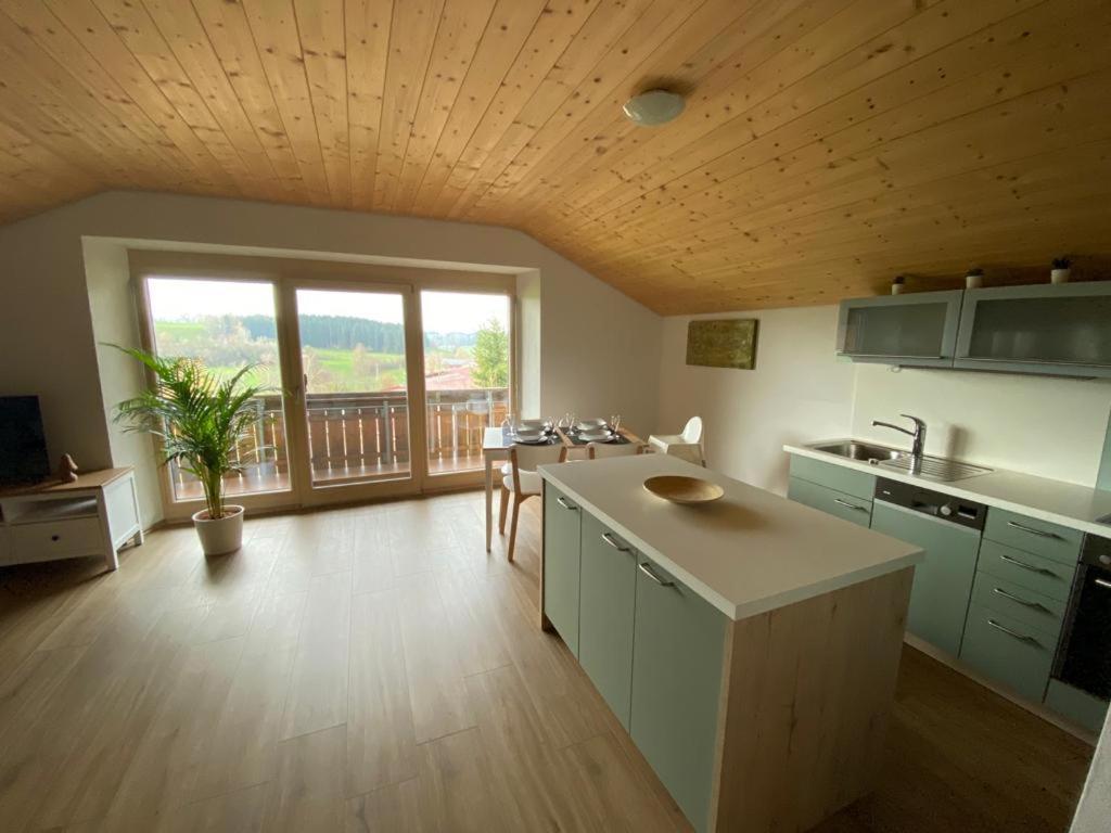 Ferienhaus Am Wald Apartment Friesenried Exterior photo
